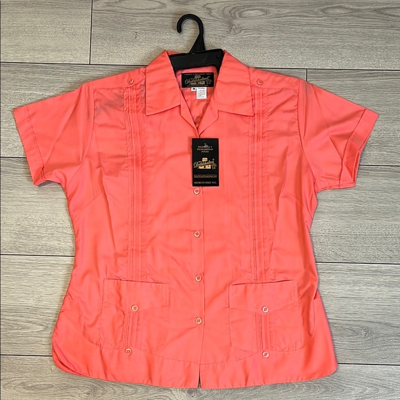 Mexican Guayabera for Ladies - Picture 1 of 7